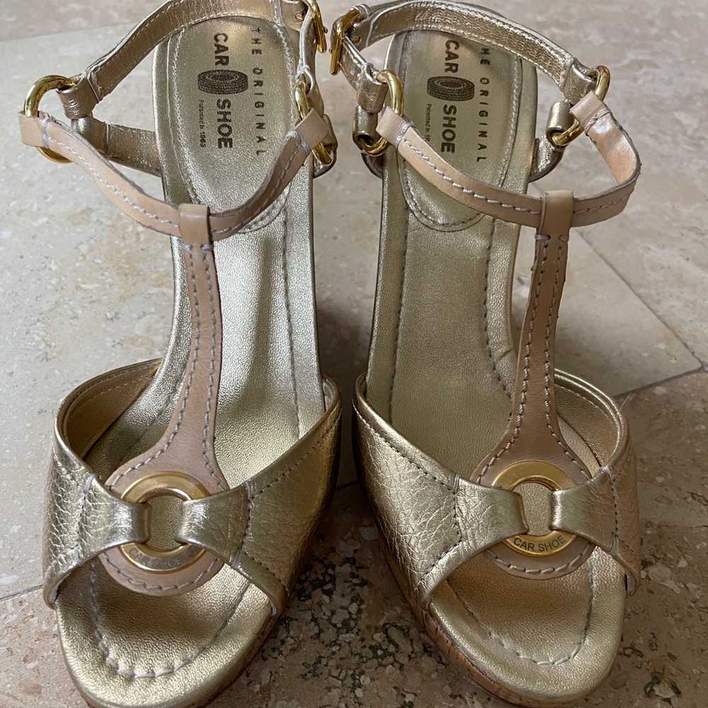 Gold wedge sandals